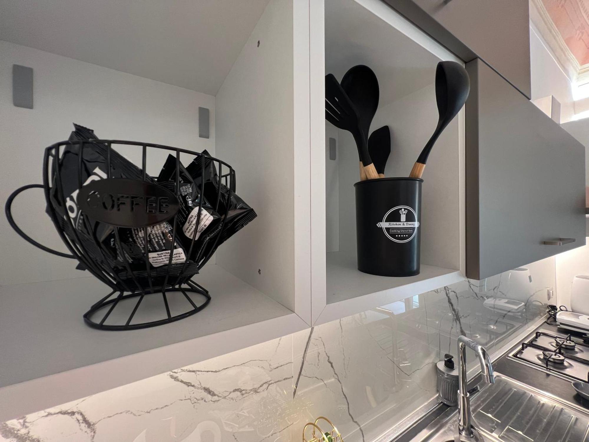 Leoscar Apartment In Catania Center Self Check-In エクステリア 写真